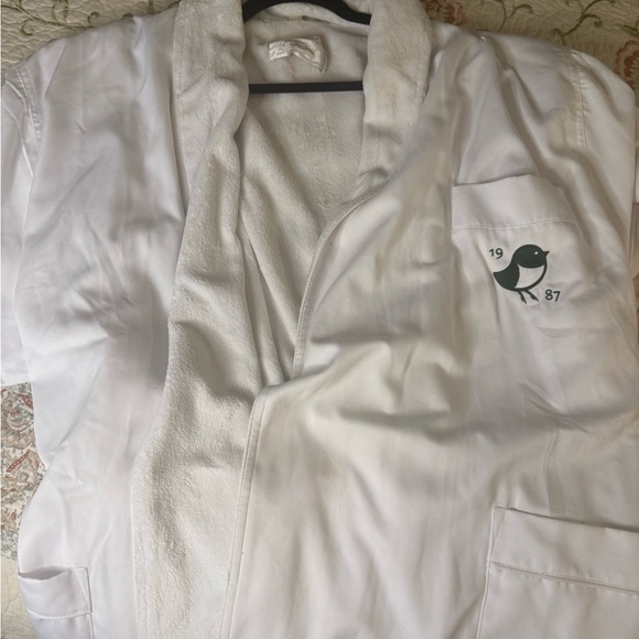 Other - White luxury Nemacolin robe XXL